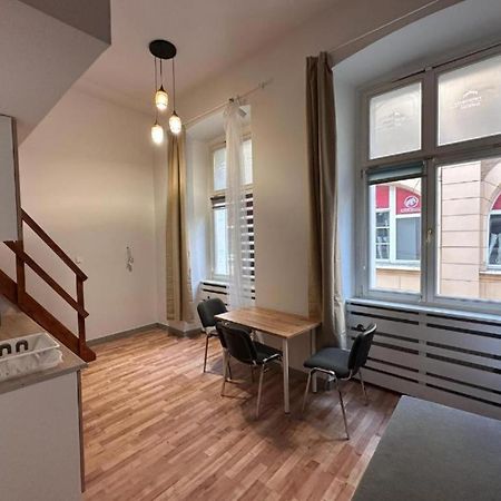 Apartament Golebia Plus Poznan Ngoại thất bức ảnh